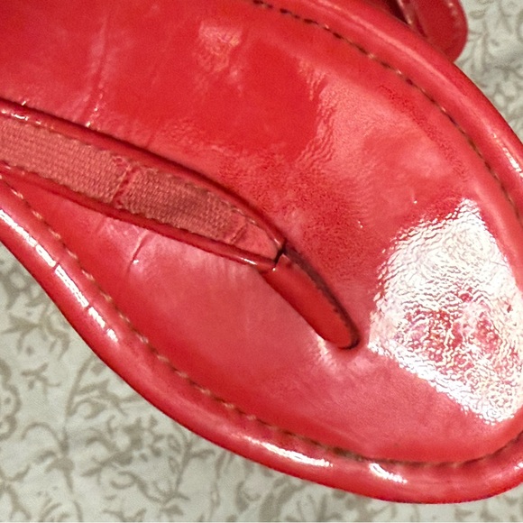 Coach Coral TStrap Women’s Sandals - Picture 8 of 8